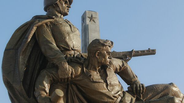 Памятник советским воинам в Варшаве. Архивное фото