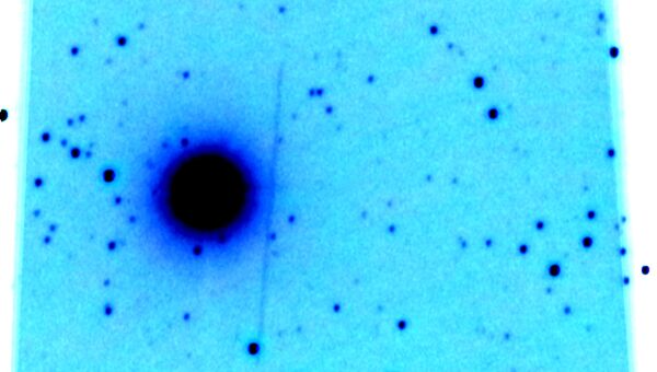 Работа фотографа Derek Robson Near Earth Object 164121 (2003 YT1), вошедшая в шорт-лист Insight Astronomy Photographer of the Year 2017