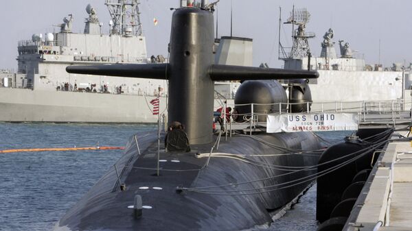 Подводная лодка ВМФ США класса Ohio на военно-морской базе в Пусане, Южная Корея