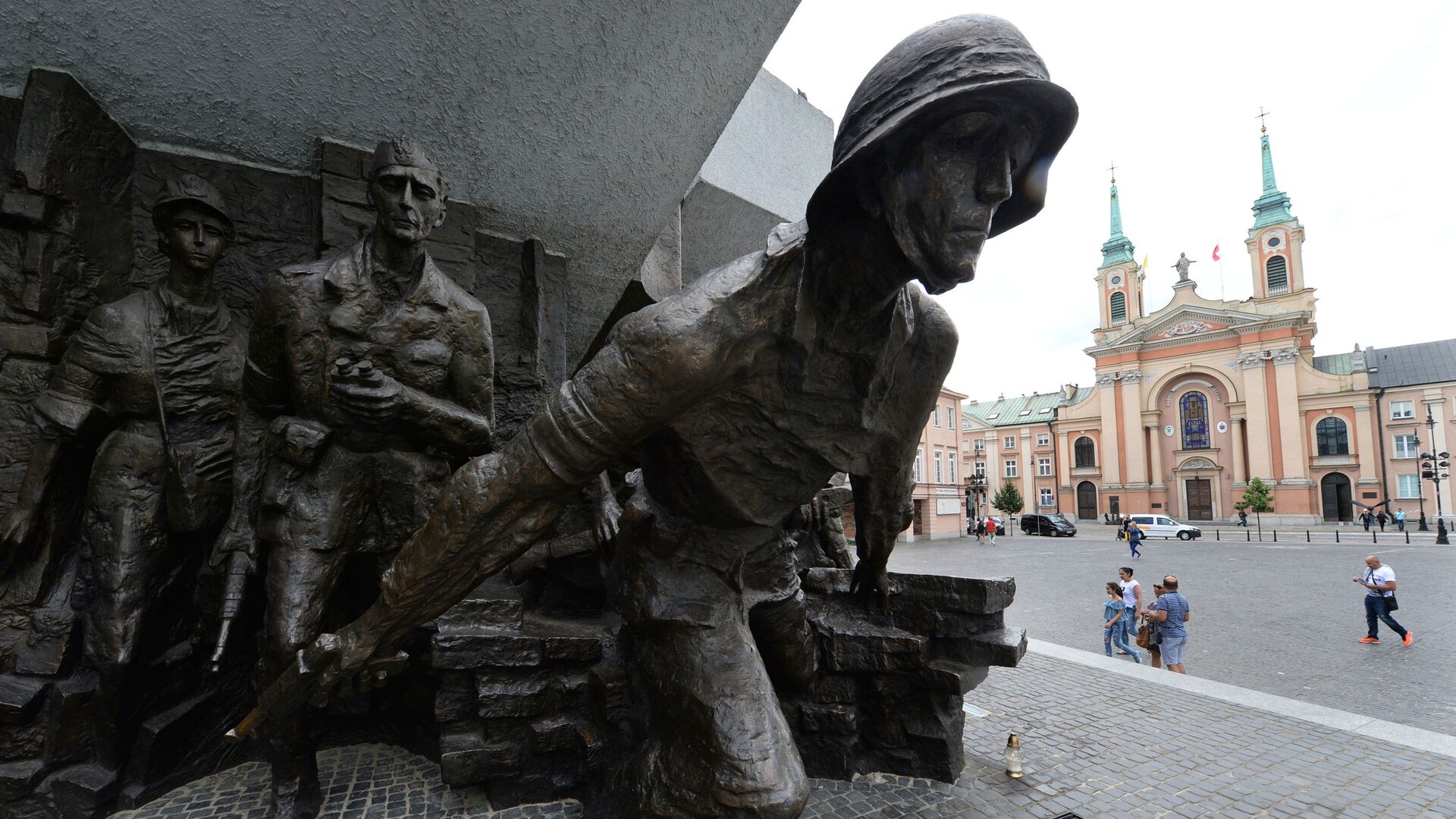 Памятник героям Варшавского восстания 1944 года в Варшаве. Архивное фото - РИА Новости, 1920, 31.08.2017