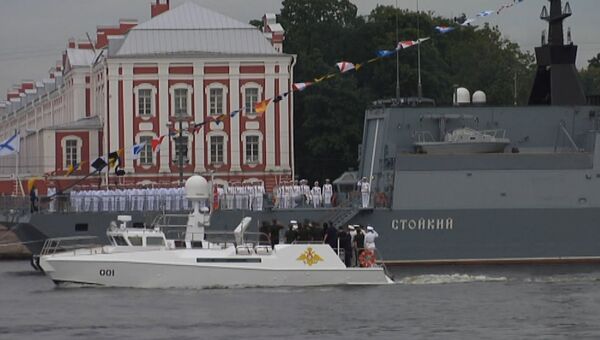 Финальная репетиция парада ко дню ВМФ в Санкт-Петербурге