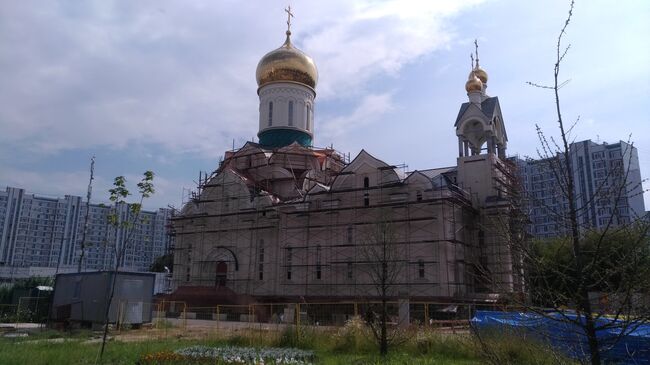  Строящийся храм Андрея Рублева в Раменках