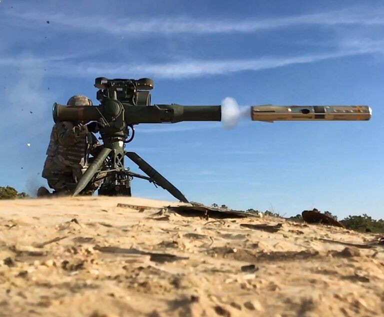 Американский противотанковый ракетный комплекс BGM-71 TOW Американский противотанковый ракетный комплекс BGM-71 TOW