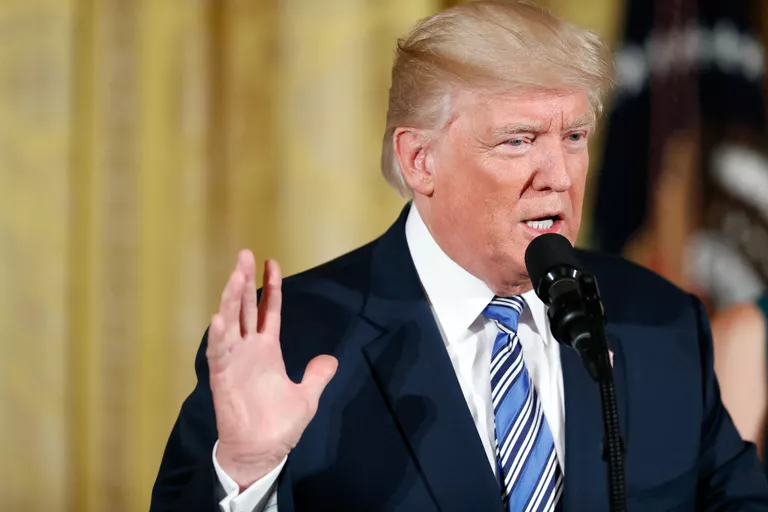 Президент США Дональд Трамп Президент США Дональд Трамп