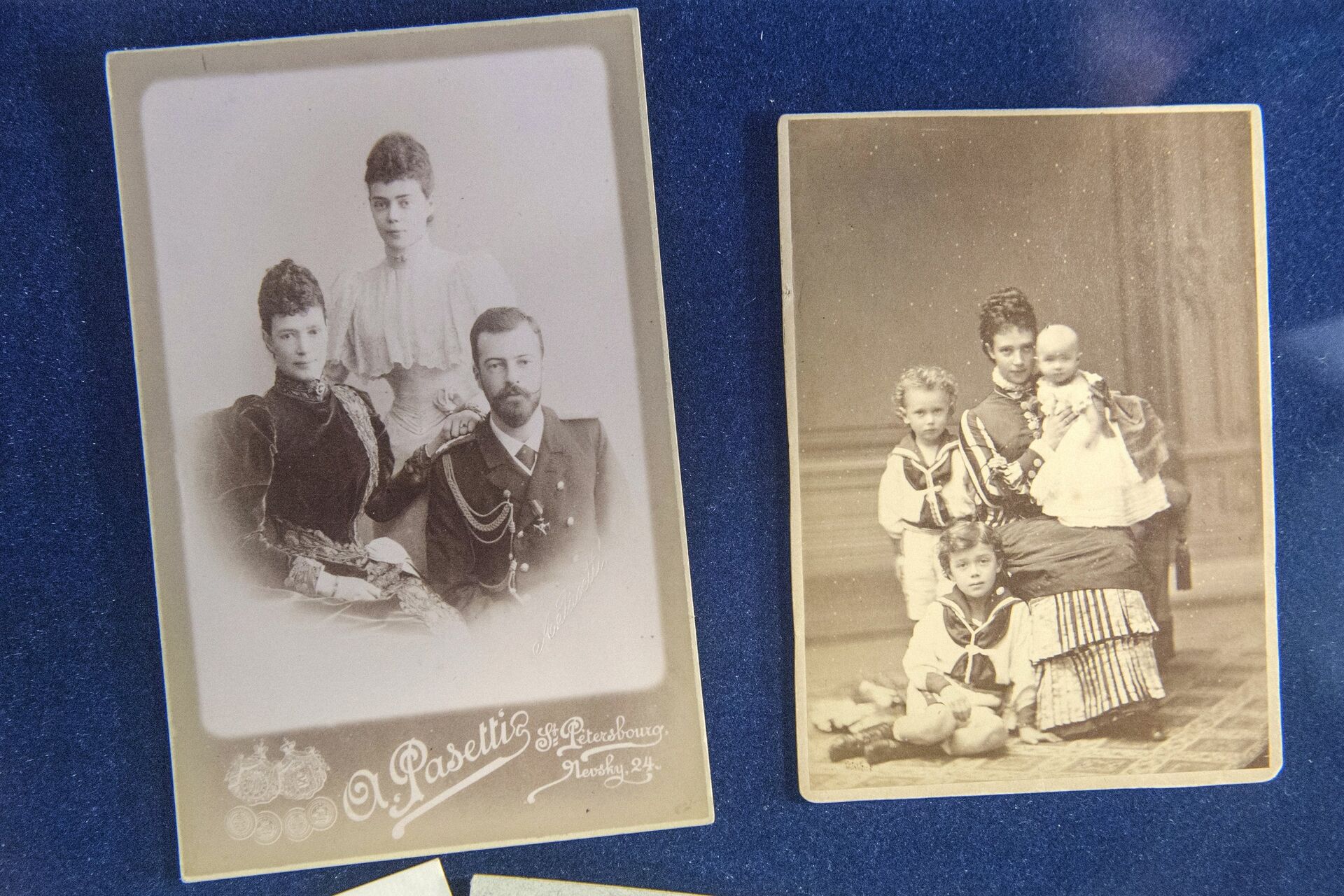 Фото николая 2 с семьей из семейного архива