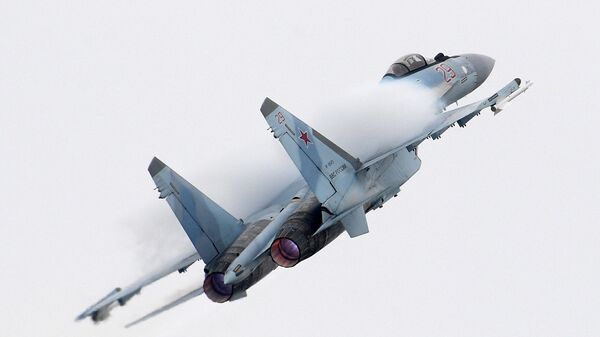 Российский многоцелевой истребитель Су-35