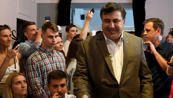 Михаил Саакашвили встречается с гражданами Украины в Варшаве, Польша. 6 августа 2017