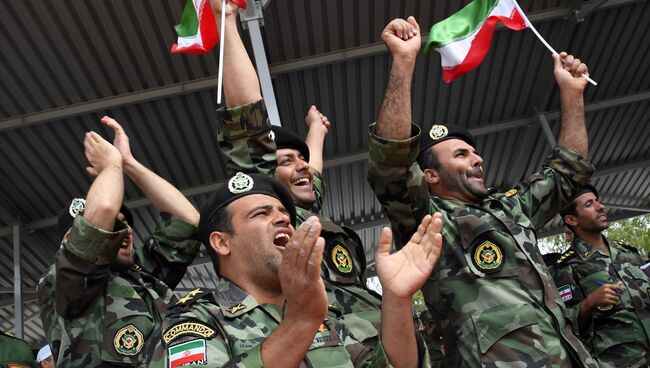 Болельщики команды армии Ирана. Архивное фото