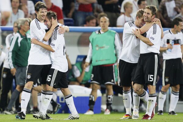 Матч полуфинала Евро-2008 между сборными Германии и Турции