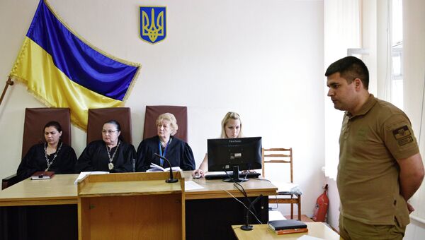 Судьи на заседании Дарницкого районного суда Киева. Архивное фото