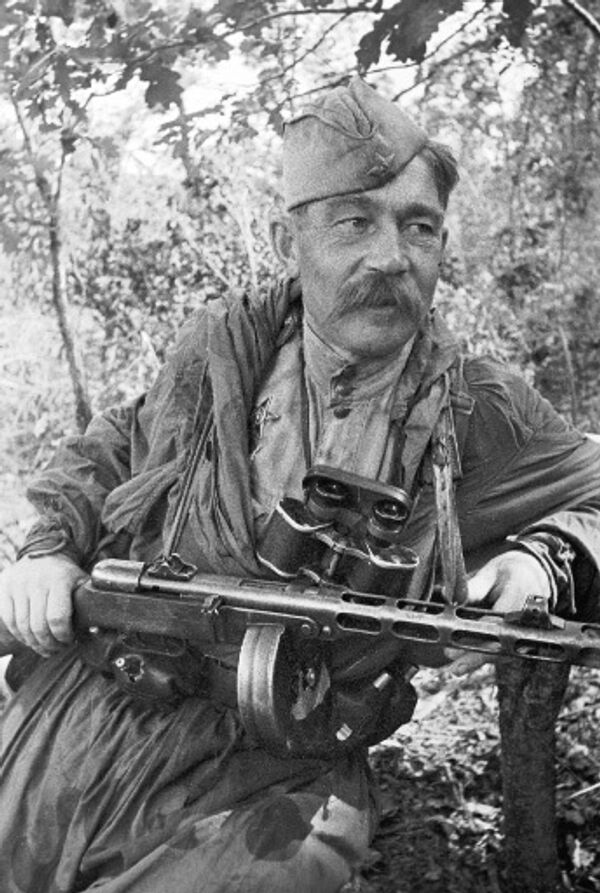 Июль 1943 года. Старший сержант А.Фролченко.
