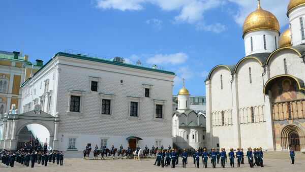 Военнослужащие Президентского полка во время развода конного караула, в рамках подготовки к фестивалю Спасская башня