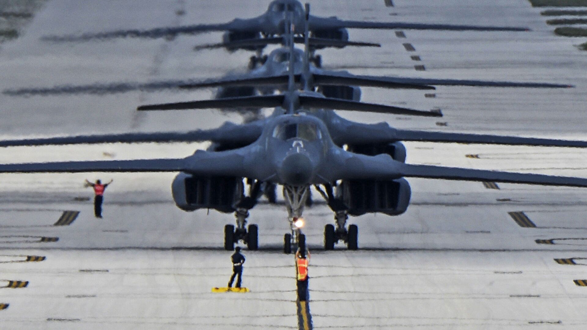 Бомбардировщики B-1B Lancer на авиабазе Андресон на Гуаме - РИА Новости, 1920, 22.03.2020