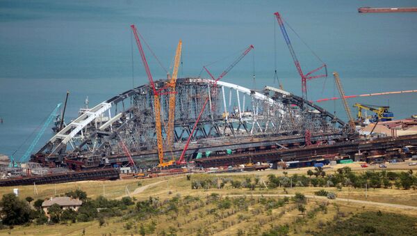 Строительство железнодорожной части Керченского моста в Крыму. 30 июня 2017