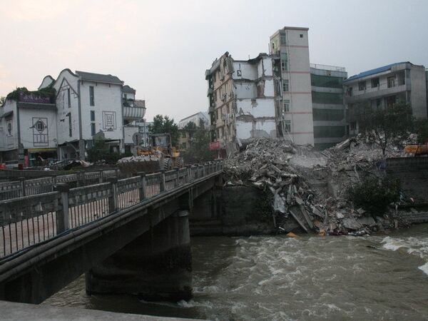 Последствия землетрясения в китайской провинции Сычуань  