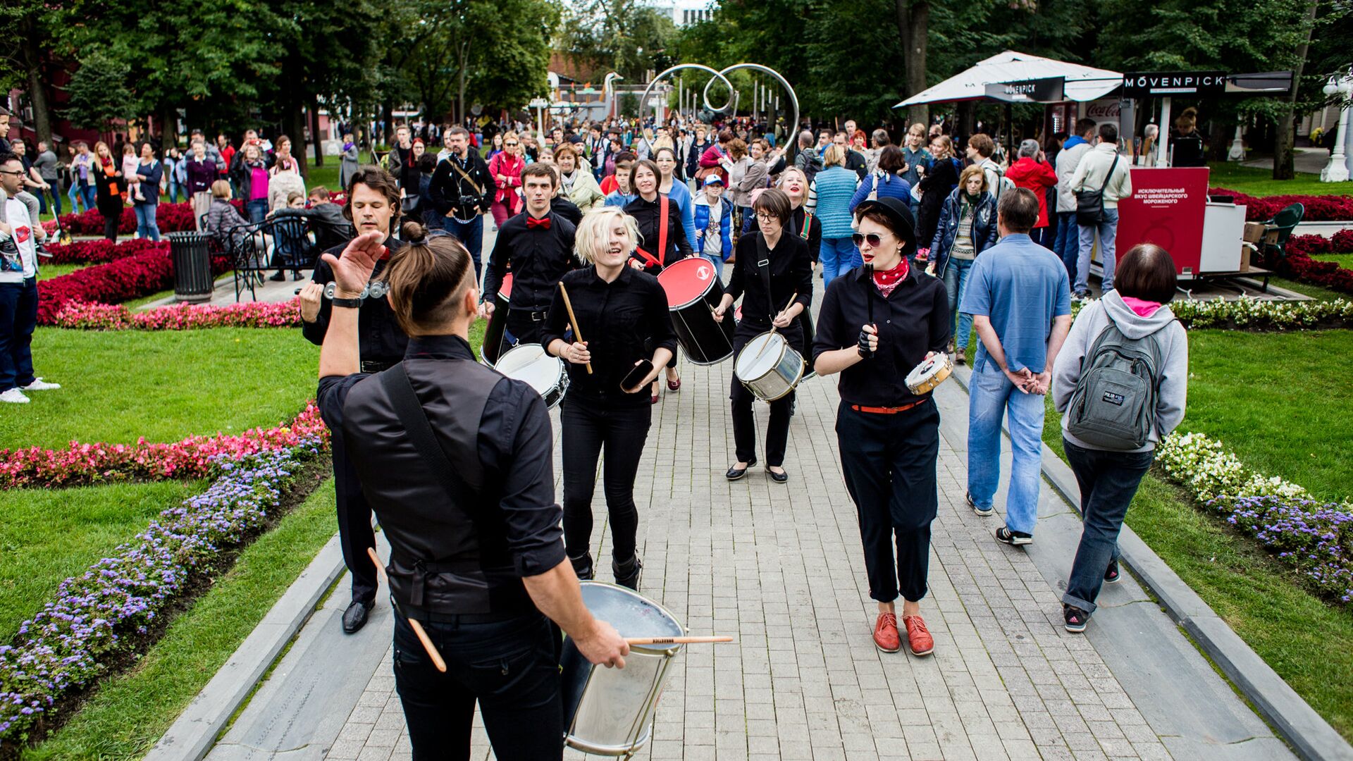 Фестиваль Театральный марш откроет новый сезон в Москве в день города - РИА Новости, 1920, 31.08.2020