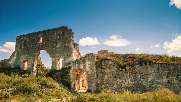 Пещерный средневековый город-крепость Мангуп-Кале, Крым