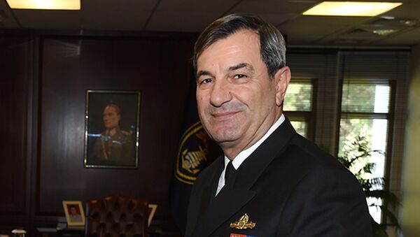 Адмирал Вейсель Кёселе в должности командующего ВМС Турции . Архивное фото