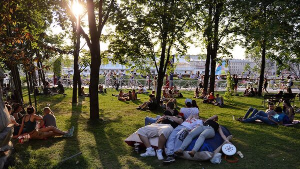 В парках Москвы отметят «зеленый» День города