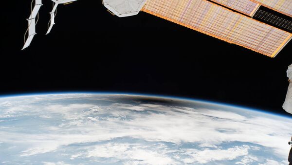 Тень на США во время солнечного затмения снятая с борта МКС. 21 августа 2017