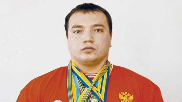 Чемпион мира по пауэрлифтингу Андрей Драчев. Архивное фото