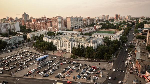 Комсомольская площадь и стадион Локомотив в Самаре. Архивное фото