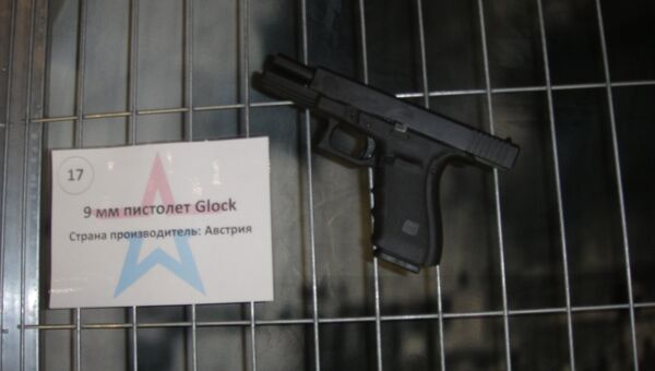 Пистолет Glock (Австрия) на Международном военно-техническом форуме Армия-2017 на полигоне Алабино