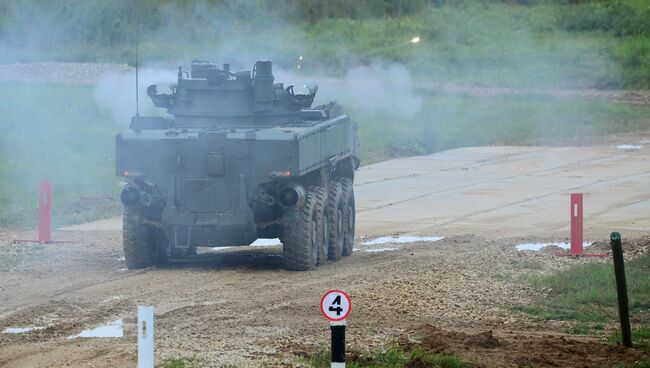 Боевая машина пехоты К-17 Бумеранг в рамках форума Армия-2017. Архивное фото