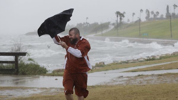 Во время урагана Харви в Корпус-Кристи, штат Техас, в Мексиканском заливе. 25 августа 2017
