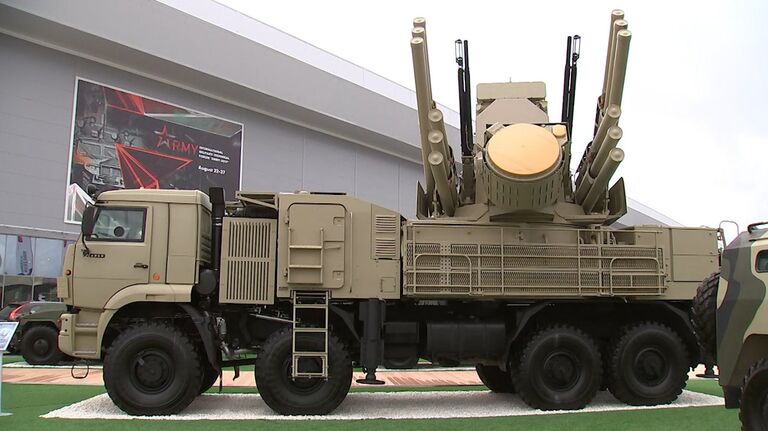 Армия-2017: самолеты, военная техника и новейшие разработки ВПК Армия-2017: самолеты, военная техника и новейшие разработки ВПК