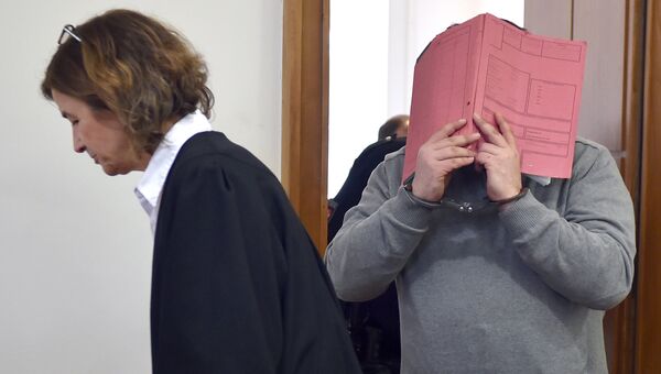 Медицинский брат Нильс Хёгель на суде в городе Ольденбург. 26 февраля 2015. Архивное фото