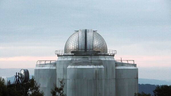 Малый телескоп на территории Специальной астрофизической обсерватории Российской академии наук. Архивное фото