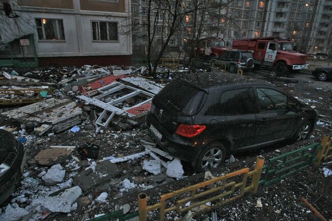 Взрыв в жилом многоэтажном панельном доме по улице Королева