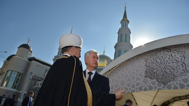 Открытие после реконструкции главной мечети Москвы. Архивное фото