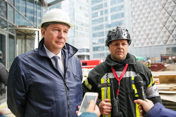 Опытное пожарно-тактическое учение МЧС на здании башни Восток в Москве Опытное пожарно-тактическое учение МЧС на здании башни Восток в Москве