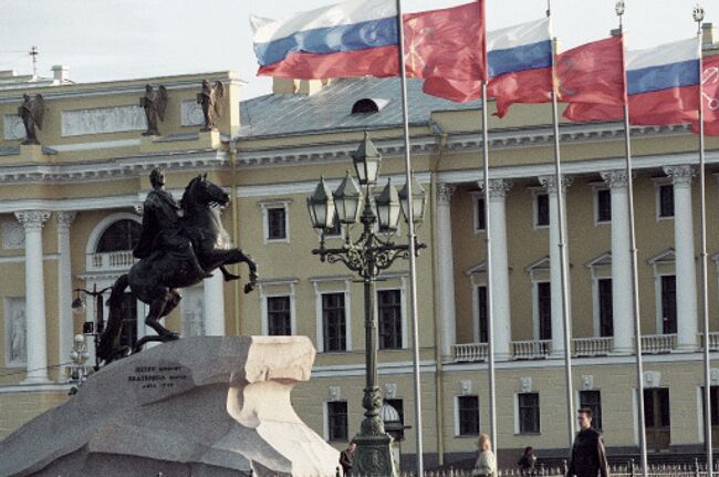 Памятник Петру Первому на Сенатской площади