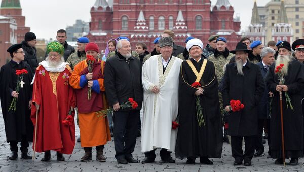 Представители всех религиозных конфессий России. Архивное фото