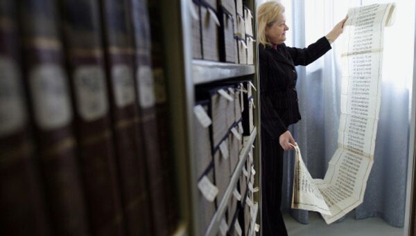 Главархив поможет сохранить библиотеку русского монастыря на Афоне