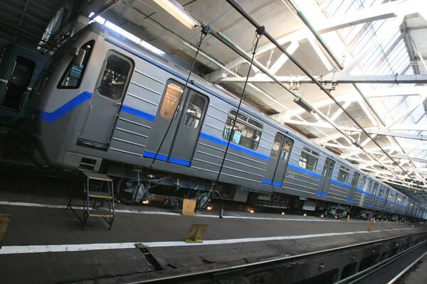 Поезда на третьем контуре московского метро не будут заезжать в центр