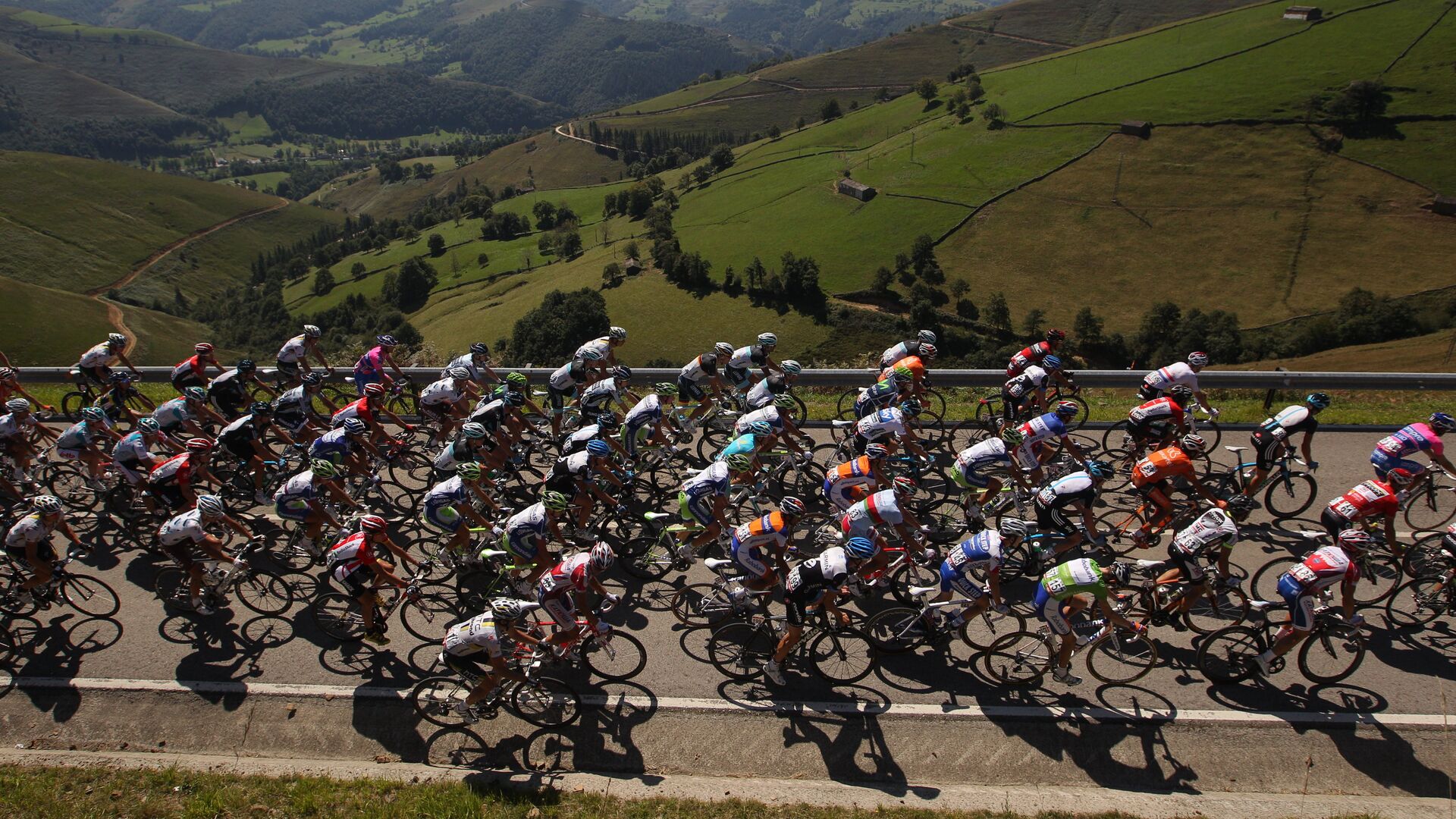 Вуэльта - РИА Новости, 1920, 06.10.2025