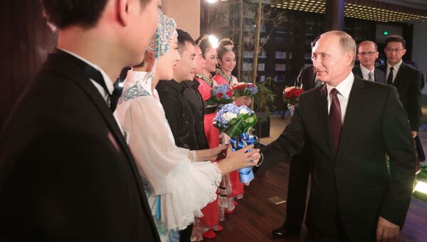 3 сентября 2017. Президент РФ Владимир Путин на концерте в Сямэне