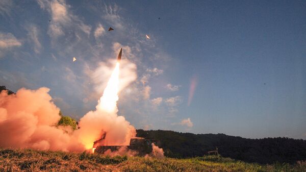 Запуск ракеты Hyunmoo на военых учениях в Южной Корее. 4 сентября 2017