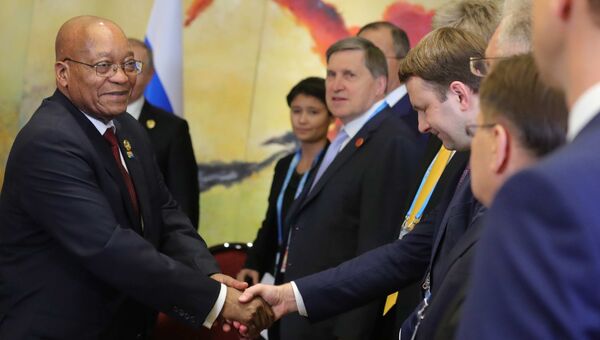 Президент Южно-Африканской Республики Джейкоб Зума перед началом встречи с президентом РФ Владимиром Путиным. 4 сентября 2017