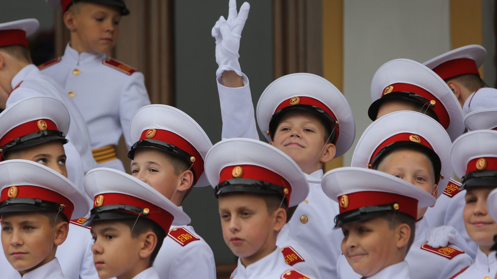 Курсанты Санкт-Петербургского Суворовского военного училища во время Дня знаний 1 сентября - РИА Новости, 1920, 17.07.2022