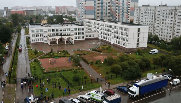 Здание школы №1 в Ивантеевке Московской области, где подросток открыл стрельбу. 5 сентября 2017