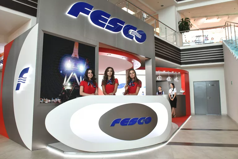 Стенд компании Fesco на площадке Восточного экономического форума во Владивостоке Стенд компании Fesco на площадке Восточного экономического форума во Владивостоке