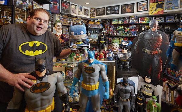Брэд Ладнер — обладатель самой большой коллекции вещей о Бэтмене. Из нового издания Книги рекордов Гиннесса