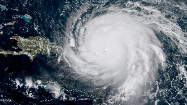 Ураган Ирма, приближающийся к Пуэрто-Рико, на спутниковом снимке