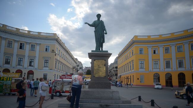 Памятник Дюку де Ришелье в Одессе