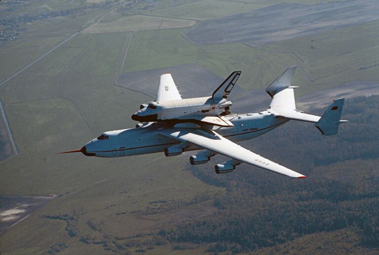 АН-225 БУРАН